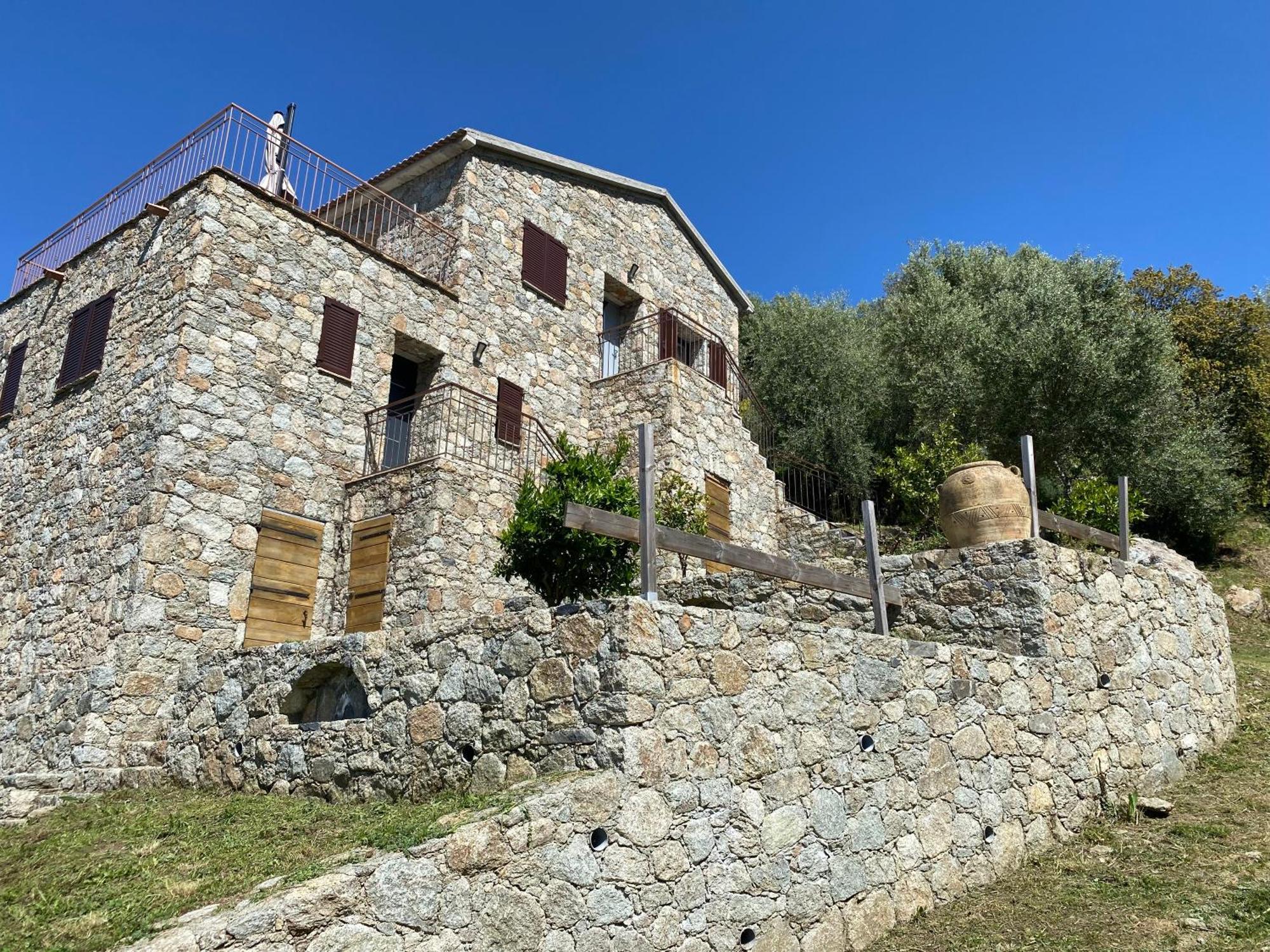 Urtaca Residence Casa Di Roc מראה חיצוני תמונה